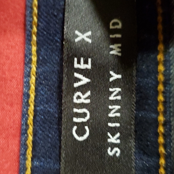 Guess jeans,size 28 - Picture 7 of 13